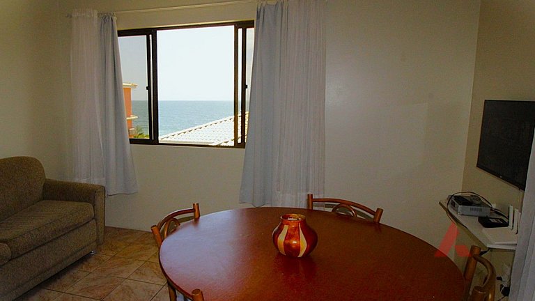 1019 Apartamento de um dormitório na quadra do mar