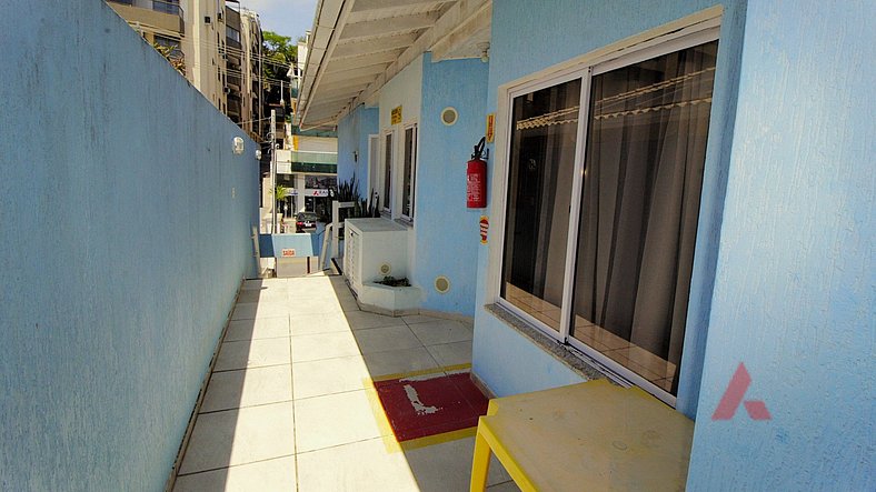 1019 Apartamento de um dormitório na quadra do mar